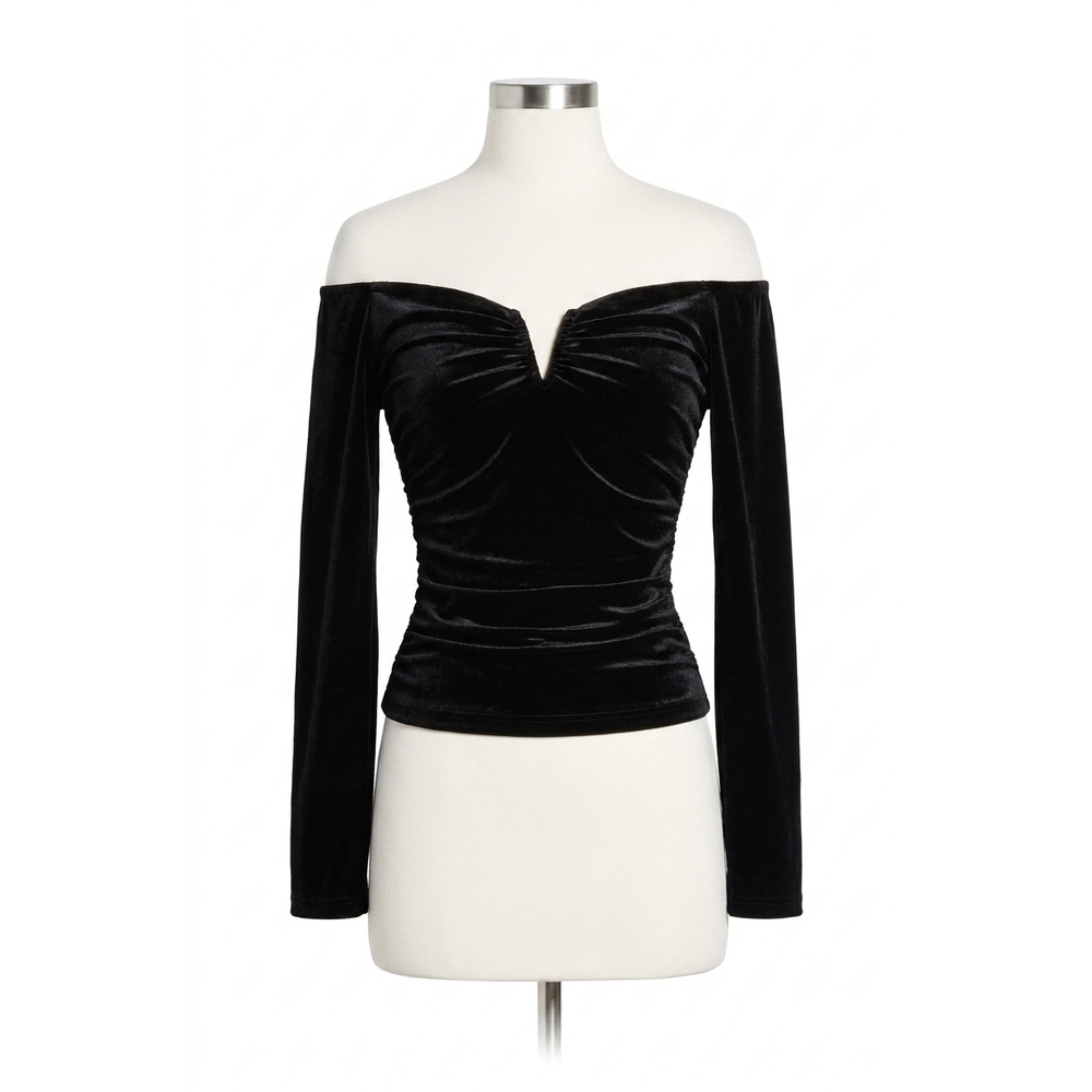 NEW ASTR salem velvet off shoulder top in black